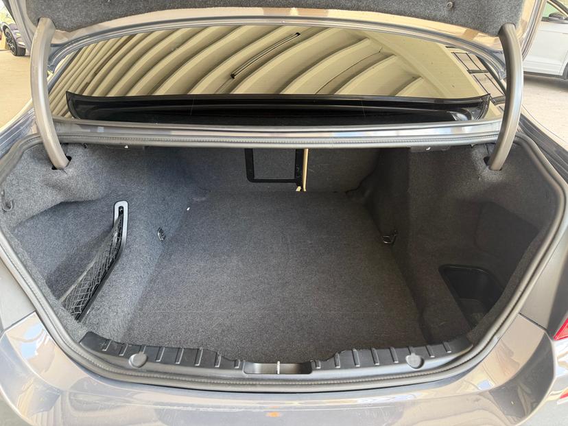Fahrzeug Detail | MD Motors