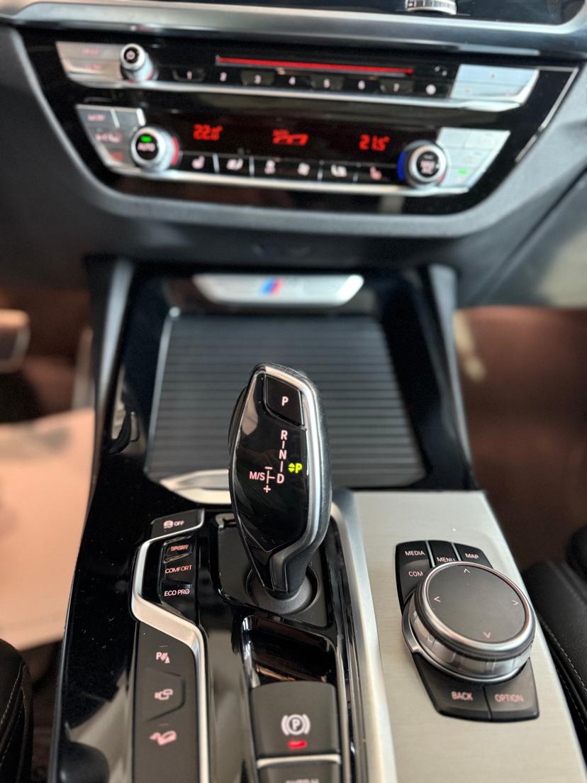 Fahrzeug Detail | MD Motors