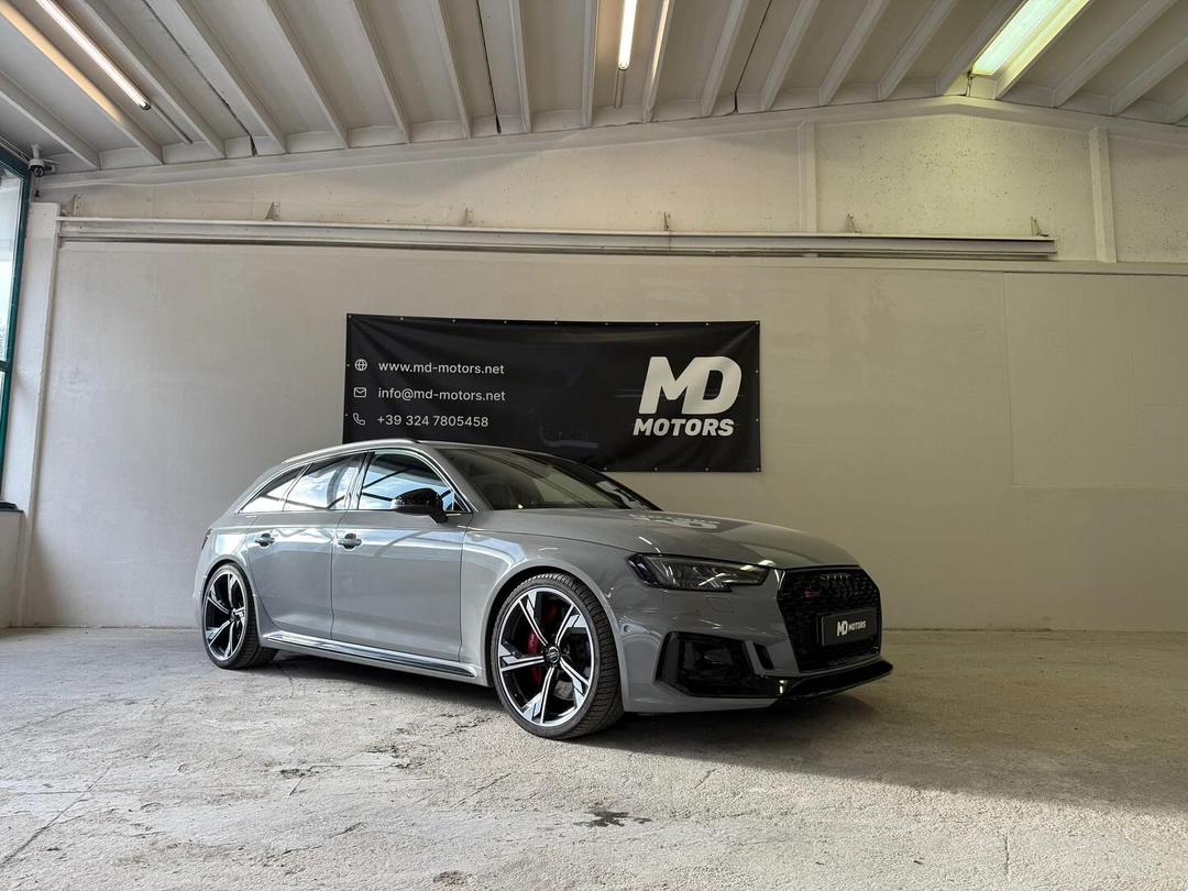 AUDI RS4 - SOLD ✔️  | MD Motors